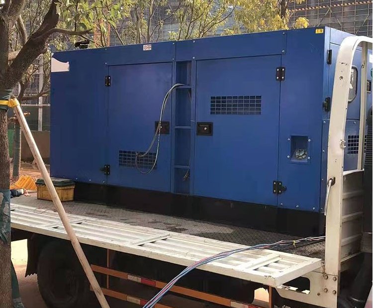 大东柴油发电机组空气滤清器多久更换一次？