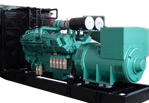 大东冬季柴油发电机组启动前应进行哪些预热操作？